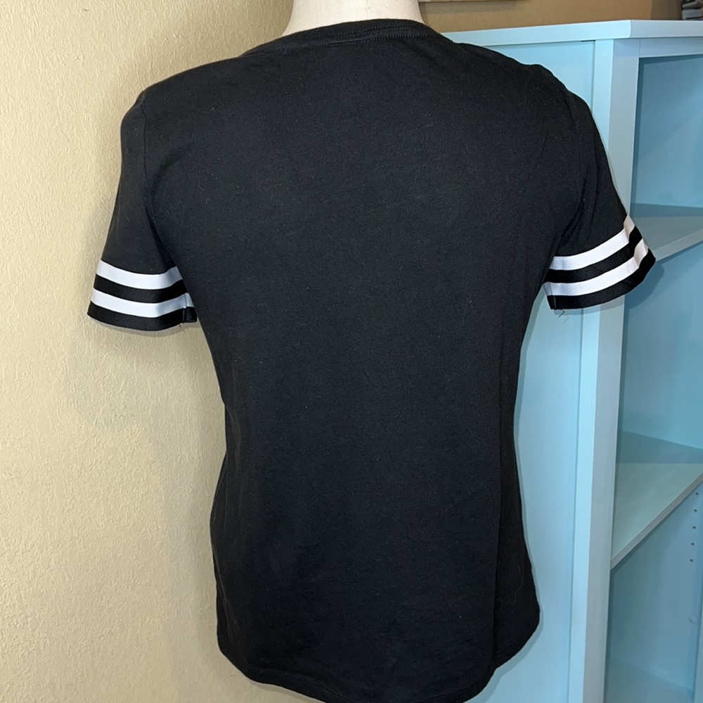 PINK Tee-Shirt - Picture 3 of 4